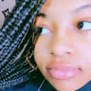 Meet your Posher, Sijayë